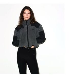 SKIMS Teddy Boxy Zip up jacket Ash size small